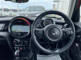全国納車も可能です!全国展開のガリバーネットワークで、北海道から沖縄までどこでもご納車可能※です!詳細はお気軽にお問い合わせください!※車両運搬費がかかります。
