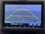 【バックモニター】後ろのカメラの映像がモニターに映し出されるので、後方の見えない死角や、障害物との距離感などもしっかり安全確認することができます!