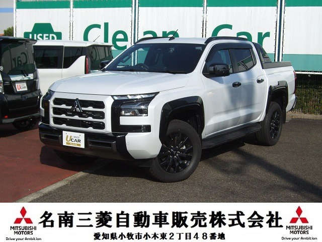 トライトン 2.4 GSR ディーゼル 4WD 