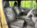 運転席シート廻りは使用感も少なく、良好な状態となっています。丁寧に使われていたことがよくわかりますね。