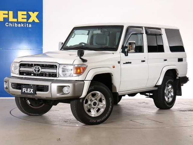 ランドクルーザー70 4.0 4WD 