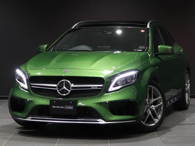 GLAクラス AMG GLA45 4マチック 4WD 