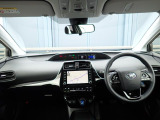 プリウス 1.8 S ナビ・バックカメラ・ETC・Bluetooth