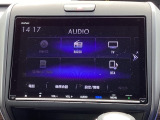 ナビ機能だけでなく、ミュージックサーバー、Bluetooth、フルセグテレビ、DVDとCD再生など、オーディオ機能がついています。