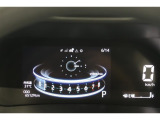 トヨタ認定中古車には1年間走行距離無制限の『ロングラン保証』がついています。年式は問わず、全国約5,000ヶ所のトヨタのお店で保証修理を受けることができます。