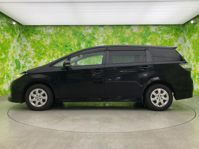 トヨタ ウィッシュ 1.8 X の中古車詳細 (64,415km, ブラック