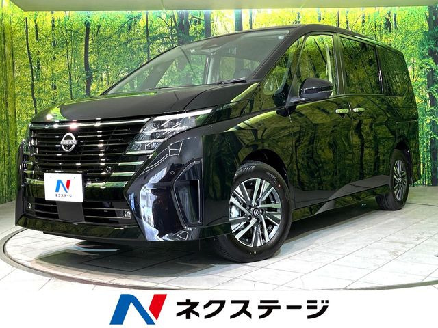セレナ 1.4 e-POWER ハイウェイスター V 