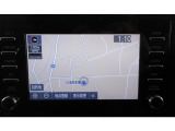 ディスプレイオーデイオ(AM/FMチューナー・Biuetooth・USB入力)+ナビが付いています。