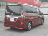 セレナ 1.2 e-POWER ハイウェイスター V 