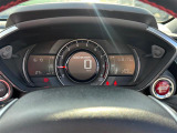 【スピードメーター】メーターがシンプルで見やすく運転しやすいですね!