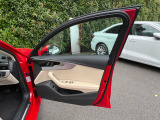 Audi Approved有明店は正規ディーラーであることはもちろんの事、保険代理店でもあります。セールススタッフは保険の有資格者ですので保険のご相談もお任せください。