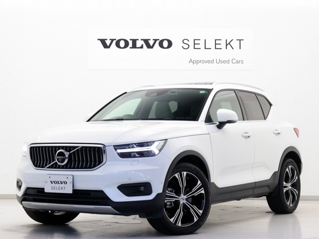 XC40 B4 AWD インスクリプション 4WD 