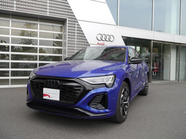 Q8スポーツバック e-tron 55 クワトロ Sライン 4WD 