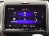 ナビ機能だけでなく、ミュージックサーバー、Bluetooth、フルセグテレビ、DVDとCD再生など、オーディオ機能がついています。