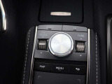 入庫時・販売時・納車前に、弊社基準の68項目に及ぶ点検整備を実施しております。