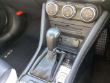 MTモード付です!MT感覚でシフトチェンジできます。MT車が少なくなってきた現在に面白さを取り入れた装備です。走る歓びを!
