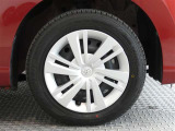 R7年式夏タイヤ165/65R14ダンロップ製です。
