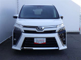 ヴォクシー 2.0 ZS 煌III 4WD