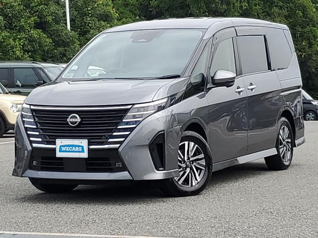 セレナ 1.4 e-POWER ハイウェイスター V 