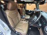 ラングラー アンリミテッド サハラ 4WD 本革シート
