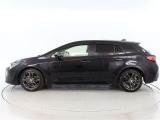 カローラツーリング 1.8 ハイブリッド W×B E-Four 4WD 