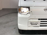 ハロゲンヘッドライトです。雪も解けやすいです♪