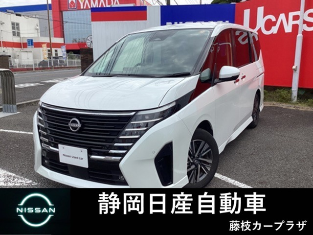 セレナ 1.4 e-POWER ハイウェイスター V 