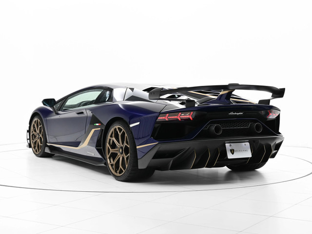 ランボルギーニ アヴェンタドール SVJ 4WD の中古車詳細 (6,000
