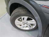 純正アルミホイール!タイヤサイズは195/65R15