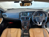 V40クロスカントリー D4 サマム ディーゼル 