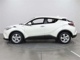 C-HR ハイブリッド 1.8 S LED パッケージ