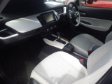 フィット 1.5 e:HEV ホーム 4WD 