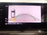 リヤカメラ付きです!バックで駐車する時も簡単に後方確認が出来ます☆欠かせない装備ですね