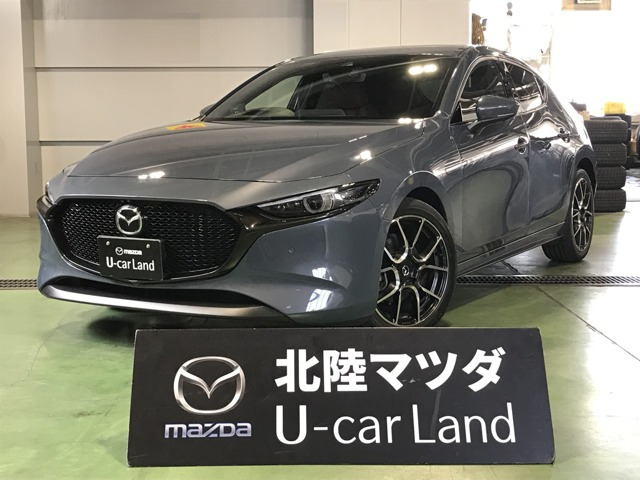 MAZDA3ファストバック 2.0 X バーガンディ セレクション 4WD 