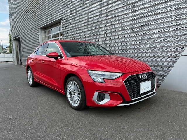 A3セダン  40 TFSI クワトロ アドバンスト 4WD