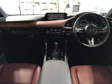 MAZDA3ファストバック 2.0 20S バーガンディ セレクション 