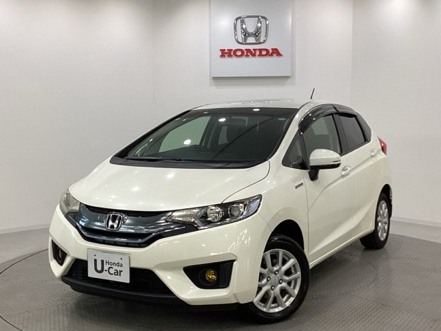 フィット 1.5 ハイブリッド Lパッケージ 4WD 