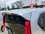 静岡ダイハツでは、約300台の豊富な在庫から、お客様にピッタリの中古車をお選びいただけます。
