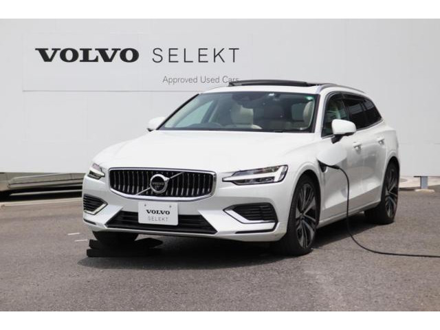 V60 リチャージ PHEV T6 AWD インスクリプション 4WD 