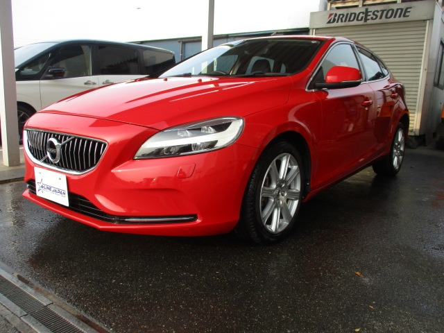 V40 D4 インスクリプション ディーゼル 