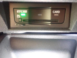 グローブBOX内にビルトインタイプETC(DSRC)を装備!!