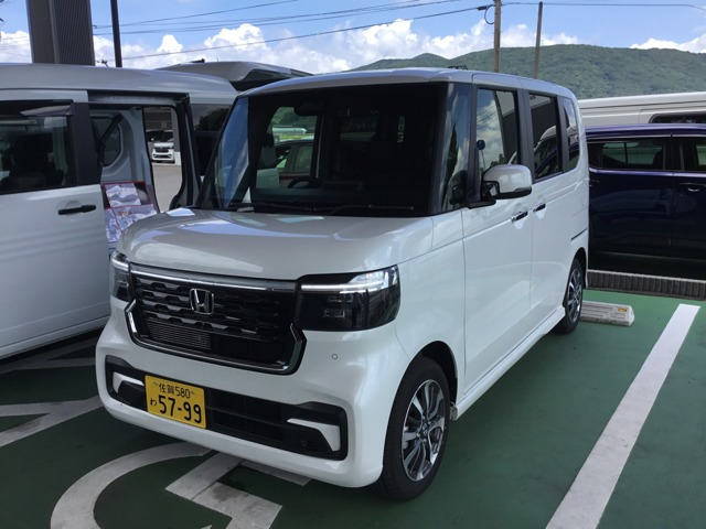 N-BOXカスタム  