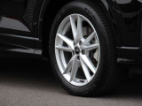 Q2  35 TDI Sライン ディーゼル
