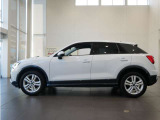 Q2 35 TFSI アドバンスド 