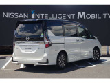 セレナ 1.2 e-POWER ハイウェイスター V 