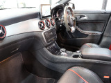 CLAクラス AMG CLA45 4マチック 4WD AMGアドバンストパケ