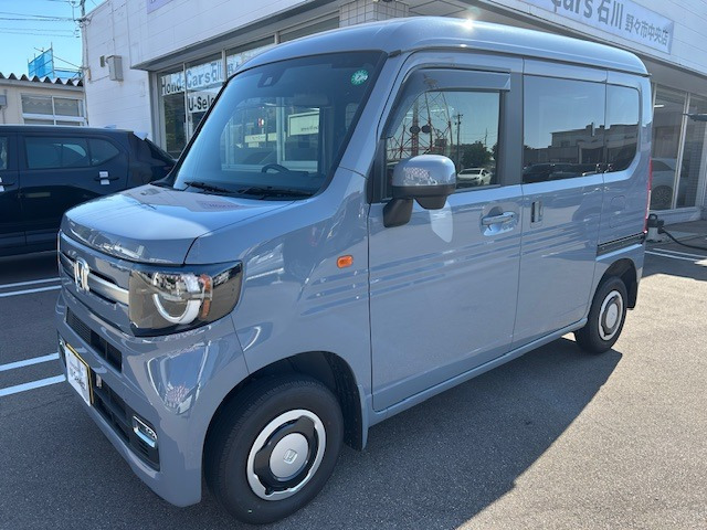 N-VAN +スタイル ファン ターボ  4WD 