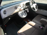 4WD!CVT!純正オーディオ!アイドリングストップ!スマートキー!オートAC!レベライザー!ベンチシート!スペシャルコーデ特別仕様シート・ドアハンドル・ホイールキャップ!