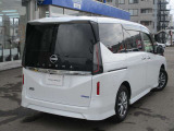 セレナ 2.0 ハイウェイスター V 4WD 