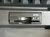 【ETC】高速道路の料金所をストレスなく通過!話題のスポットやサービスエリアに多い「スマートIC」利用時は必須のアイテムです。当店でセットアップを実施、ご納車当日からすぐにご利用いただけます!